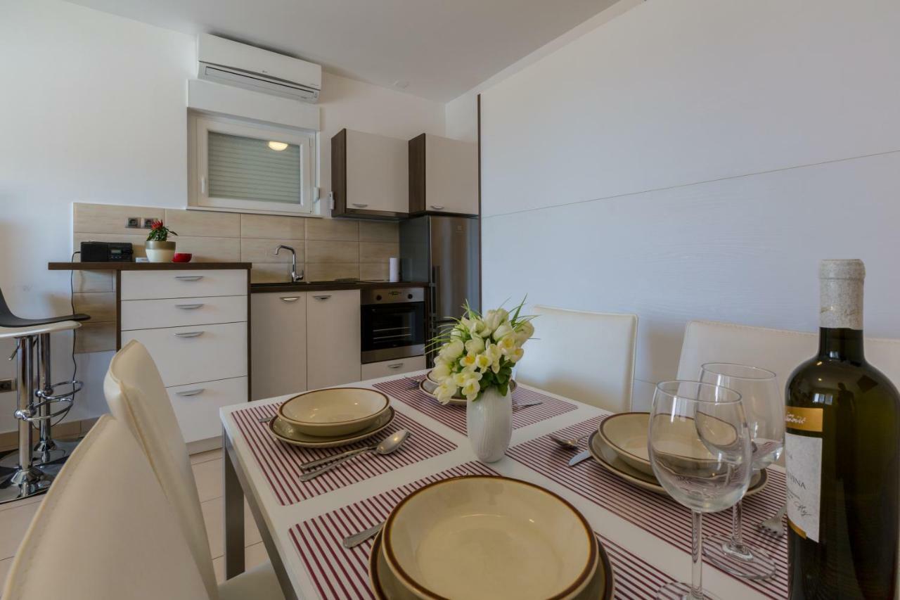 Apartmani Josip Dramalj Exterior photo
